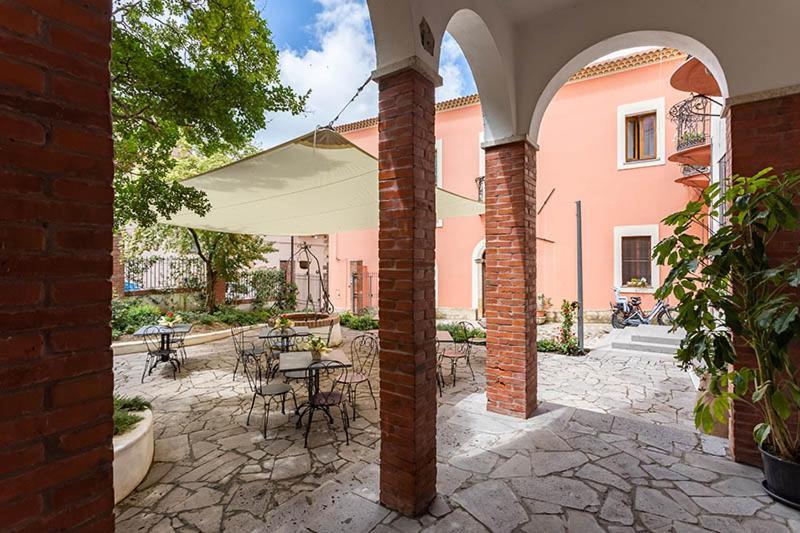 Borgo Prima Luce Hotel Cuglieri Kültér fotó